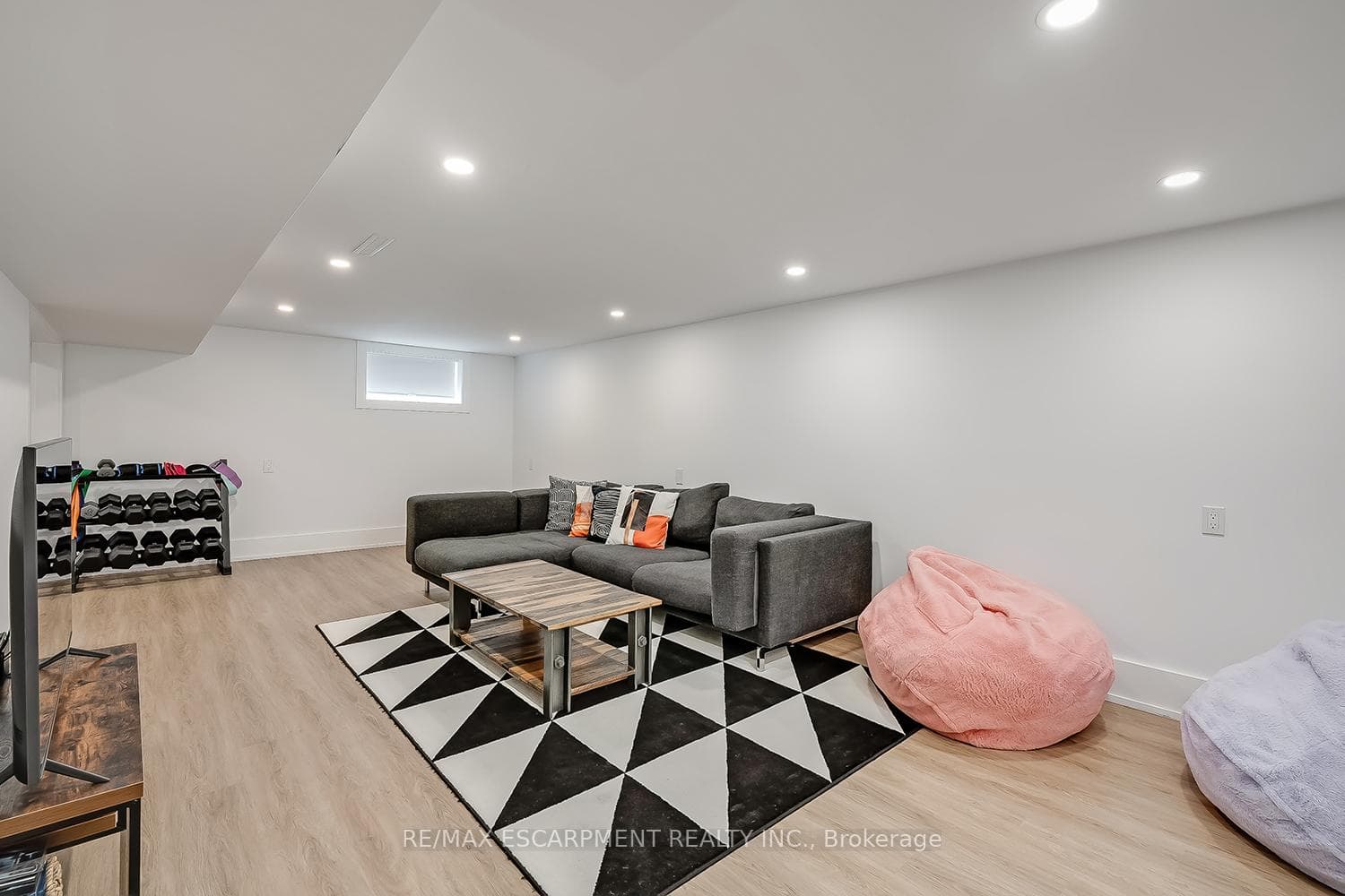 327 Goodram Drive - Detached photo 31 of 50 in Burlington, Ontario