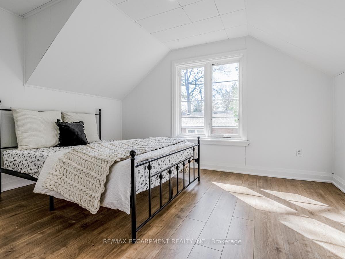 804 Shadeland Avenue - Detached photo 26 of 31 in Burlington, Ontario