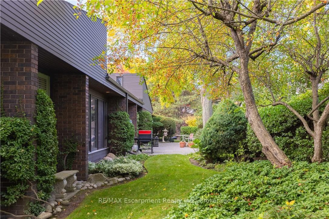 1168 Carey Road - Detached photo 31 of 35 in Oakville, Ontario