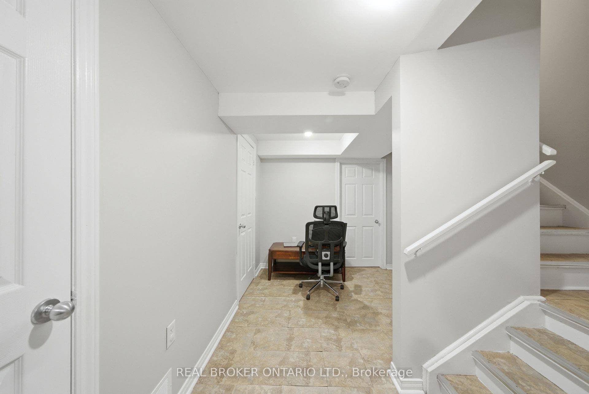1860 Creek Way - Semi-Detached photo 30 of 44 in Burlington, Ontario