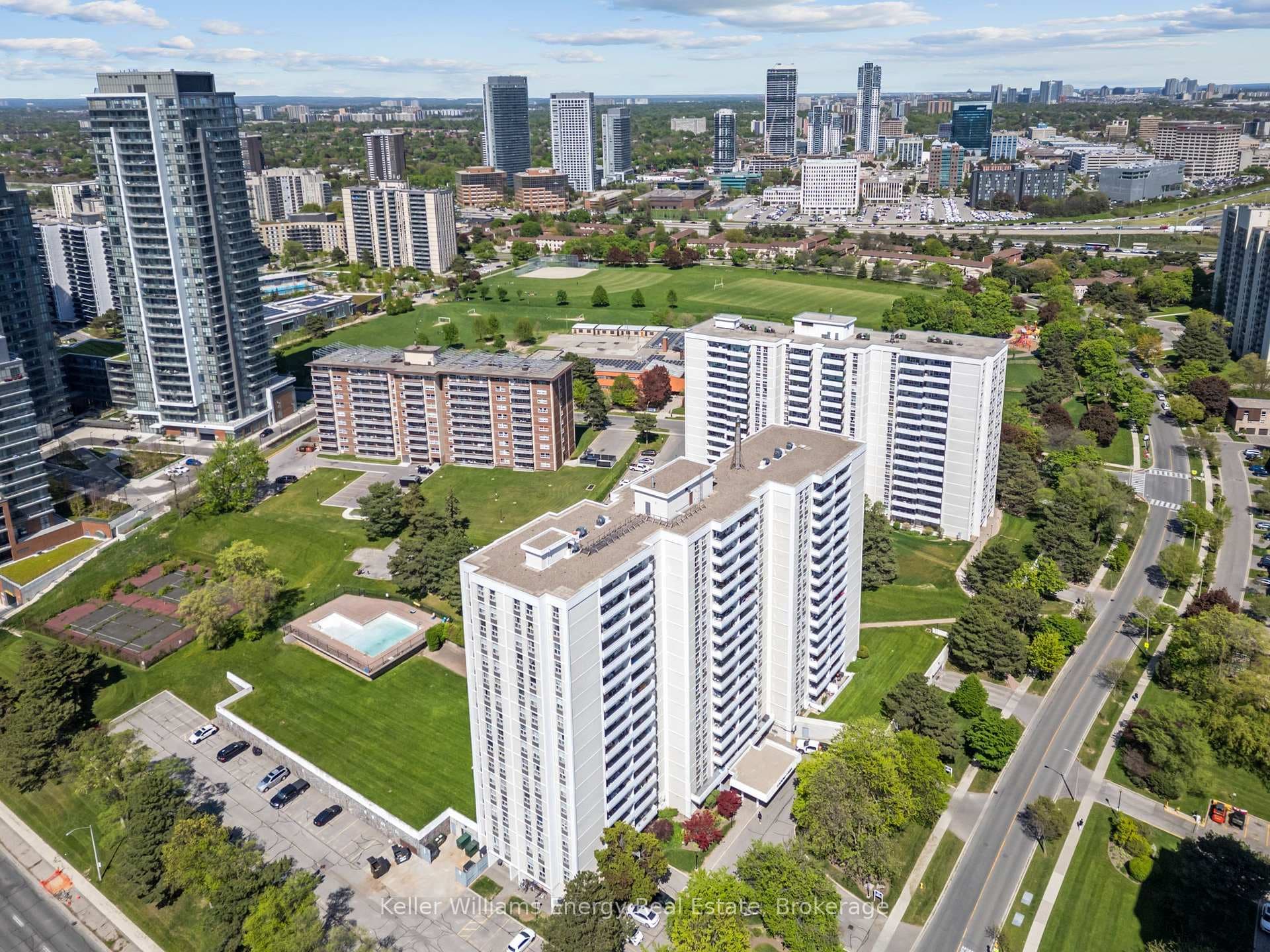10 Parkway Forest Drive Unit 1603 - Condo photo 28 of 40 in Hillcrest Village / Bayview Village, Ontario