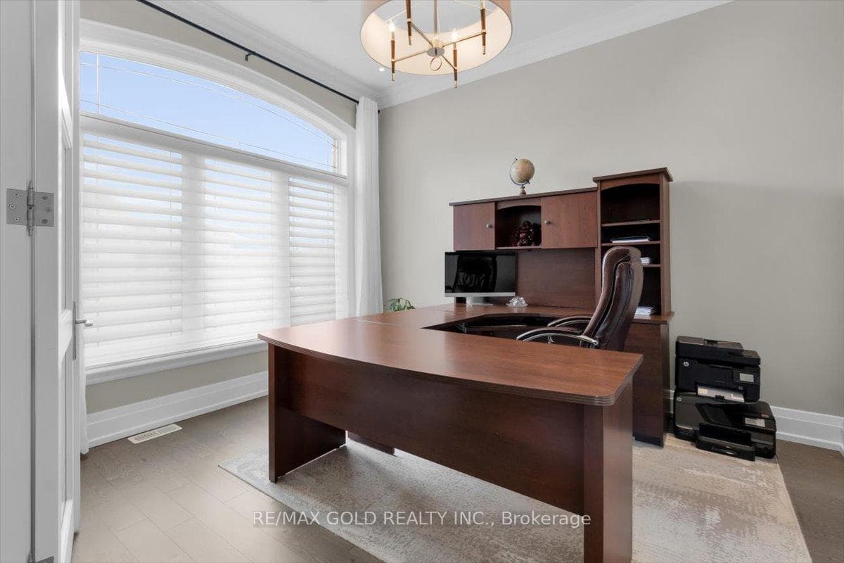 6628 Rothschild Trail - Detached photo 9 of 50 in Mississauga, Ontario
