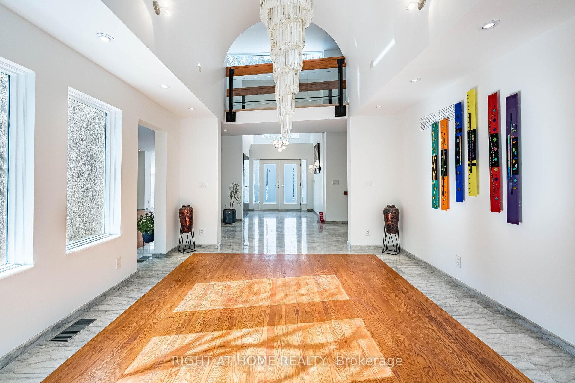 1 Friars Lane - Detached photo 12 of 50 in Etobicoke (Islington / Rexdale), Ontario