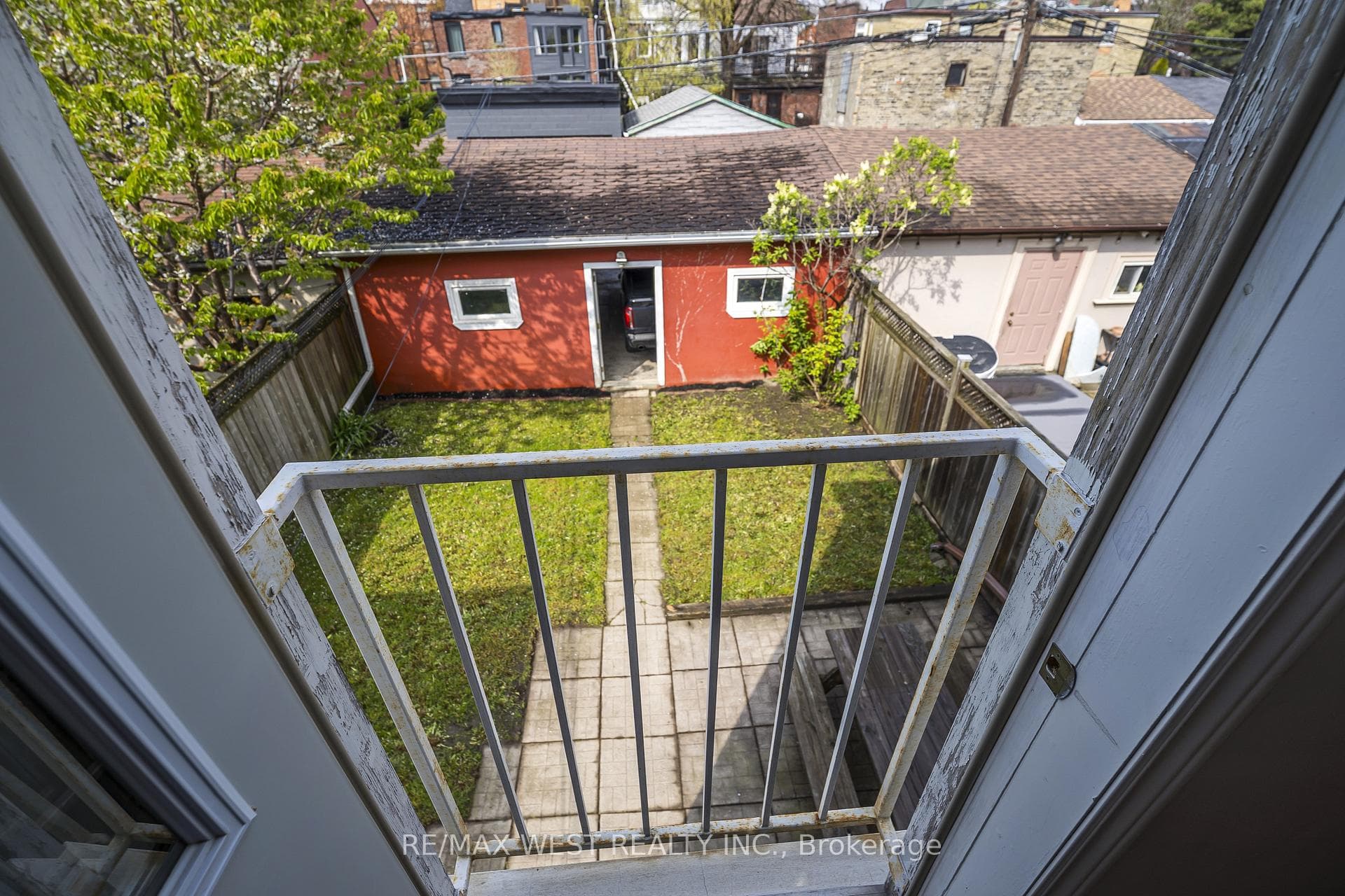 404 Manning Avenue - Semi-Detached photo 18 of 41 in Downtown Toronto / Waterfront, Ontario
