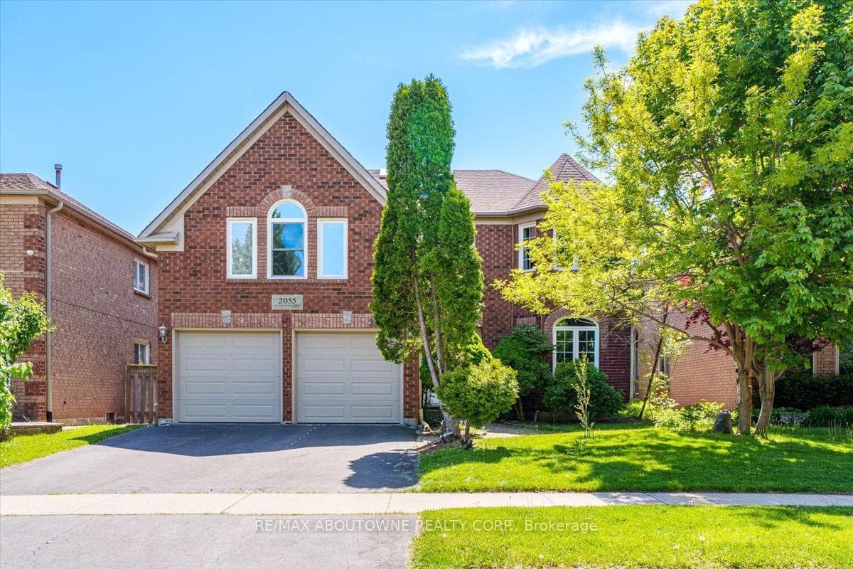2055 Blacksmith Lane - Detached photo 1 of 49 in Oakville, Ontario