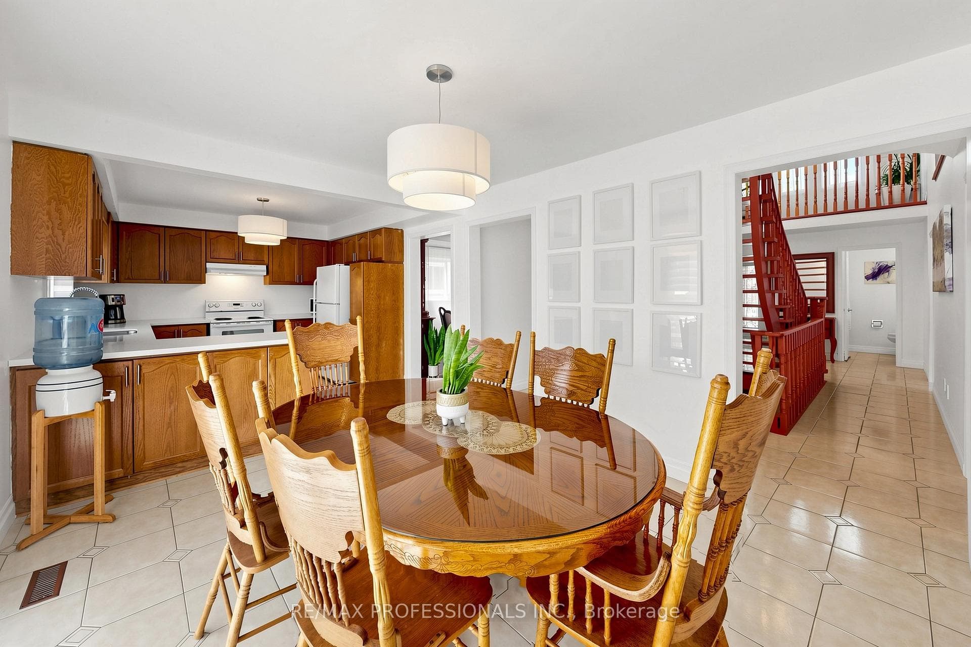 970 Silversmith Drive - Detached photo 15 of 50 in Mississauga, Ontario