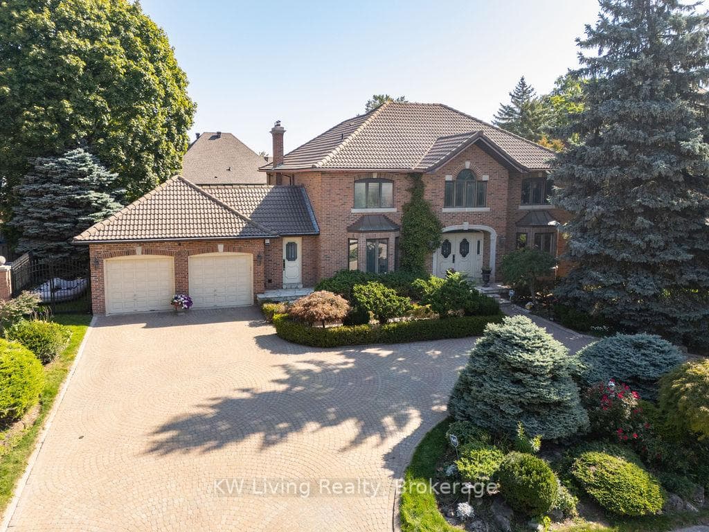 1070 Geran Crescent - Detached for sale in Streetsville, Ontario