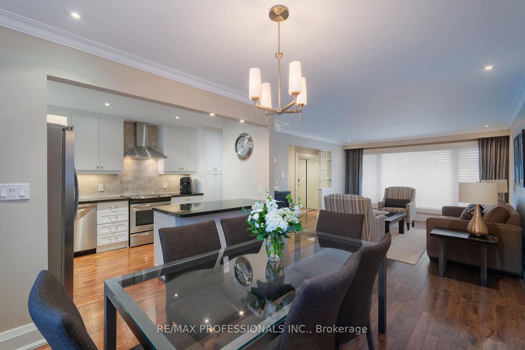 19 Boxwood Road - Detached photo 15 of 40 in Etobicoke (Islington / Rexdale), Ontario