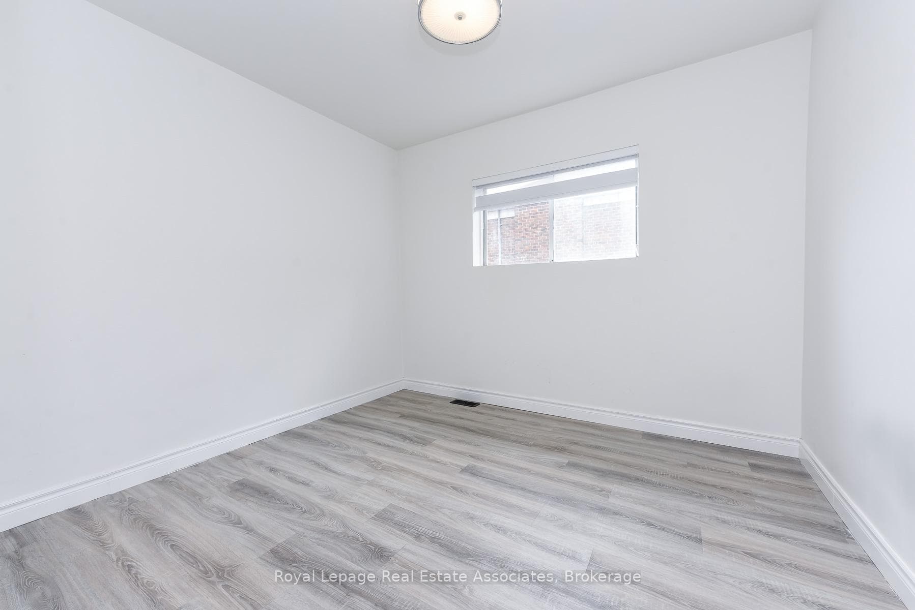 665 Kipling Avenue - Commercial photo 23 of 43 in Etobicoke (Islington / Rexdale), Ontario