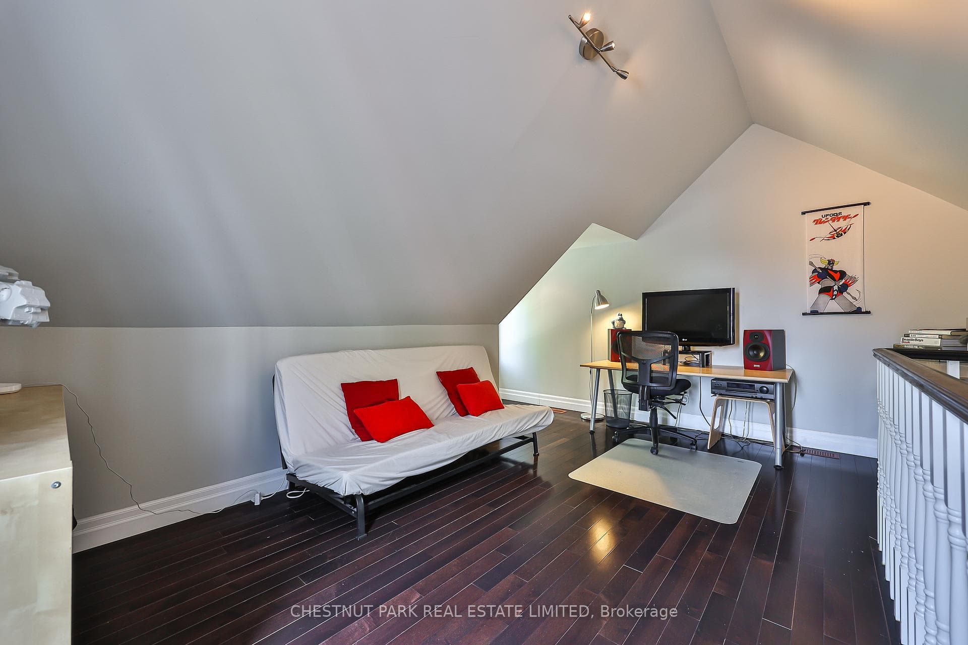 110 Booth Avenue - Semi-Detached photo 28 of 40 in Riverdale / Leslieville, Ontario