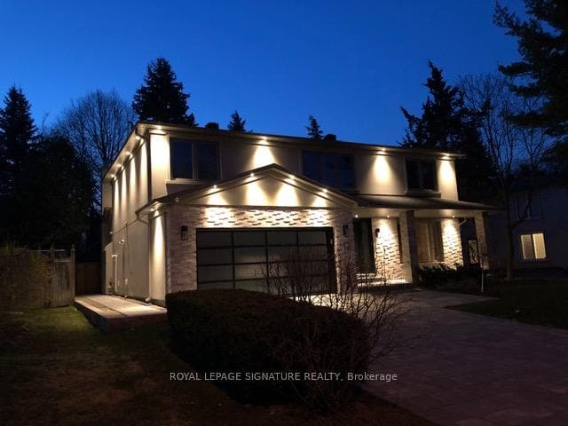 12 Abbeywood Trail - Detached photo 2 of 50 in Don Mills / Parkwoods / Victoria Village, Ontario
