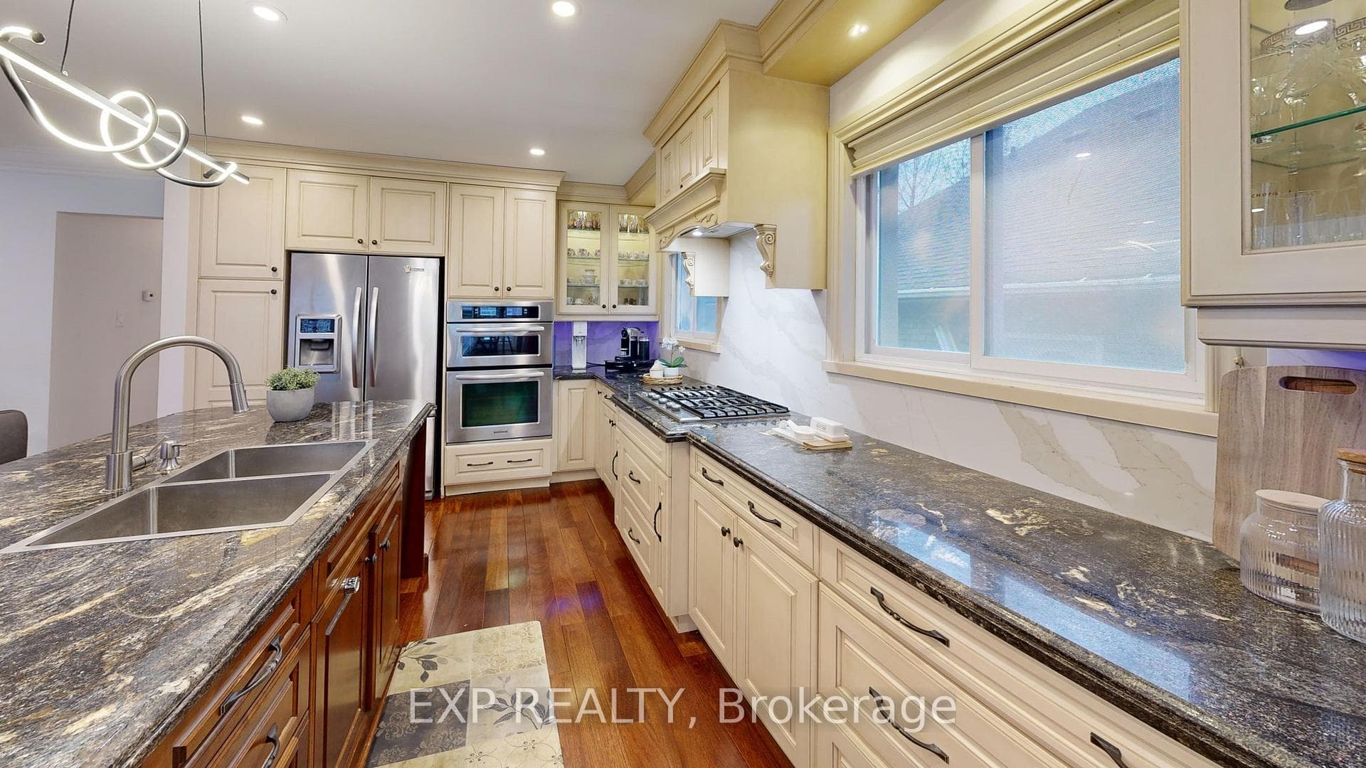 2439 Bridge Road - Detached photo 19 of 50 in Oakville, Ontario