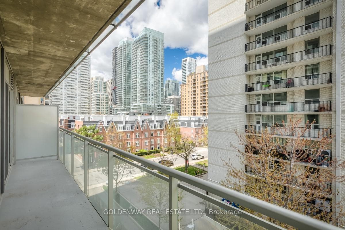 83 Redpath Avenue Unit 401 - Condo photo 13 of 20 in Leaside / Davisville, Ontario