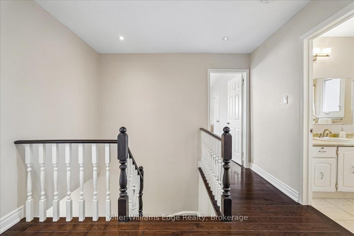 3358 Palmer Drive - Detached photo 23 of 44 in Burlington, Ontario