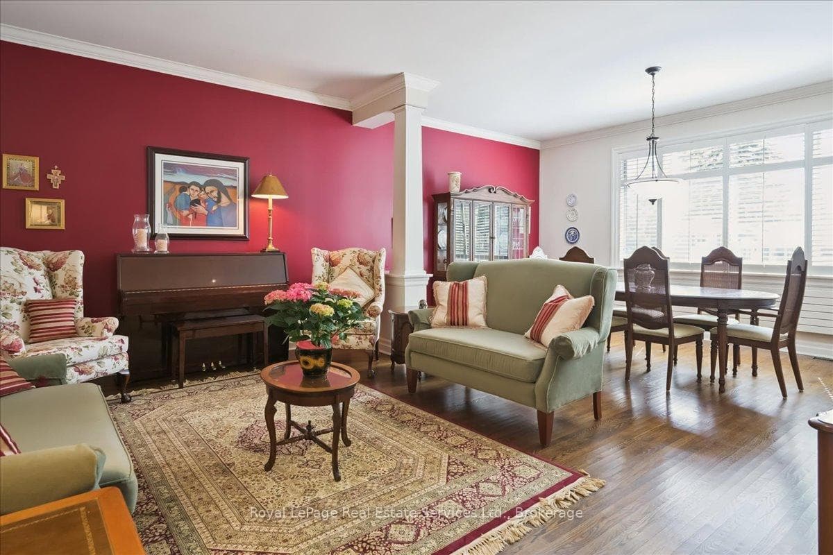 281 Pinehurst Drive - Detached photo 21 of 50 in Oakville, Ontario