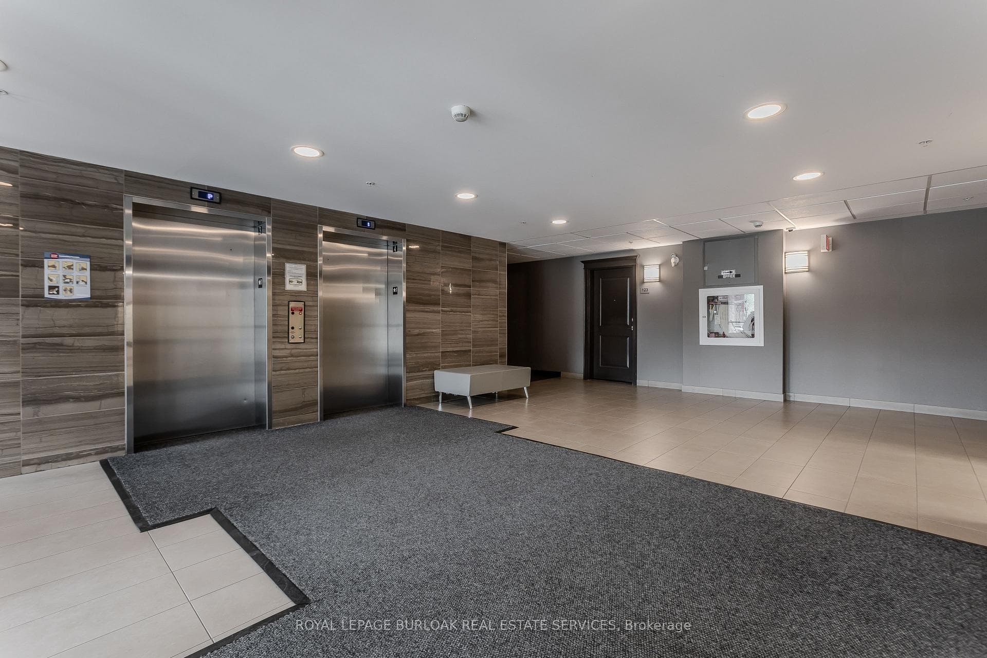 5010 Corporate Drive Unit 307 - Condo photo 24 of 30 in Burlington, Ontario