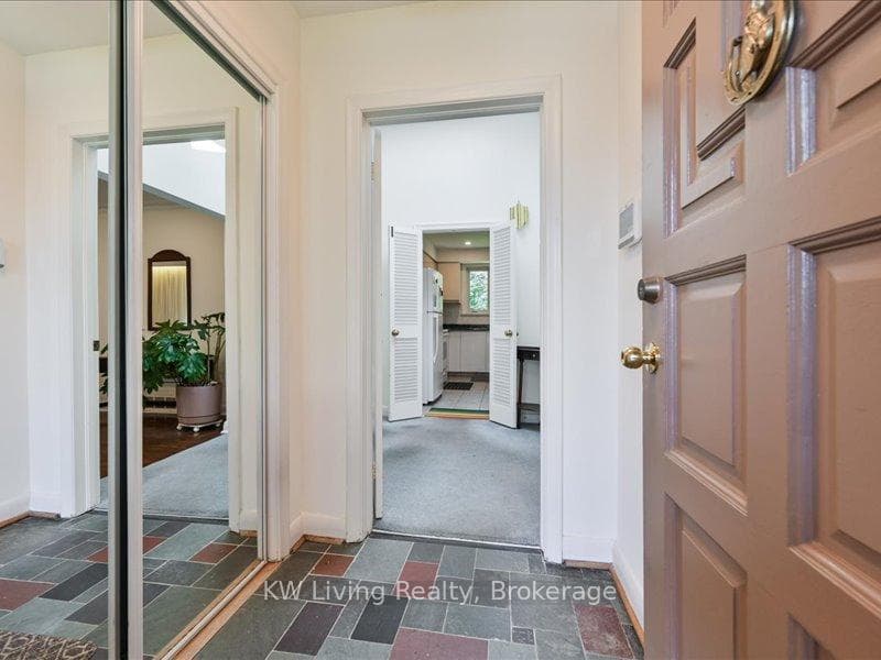 52 Hawksbury Drive - Detached photo 6 of 43 in Hillcrest Village / Bayview Village, Ontario