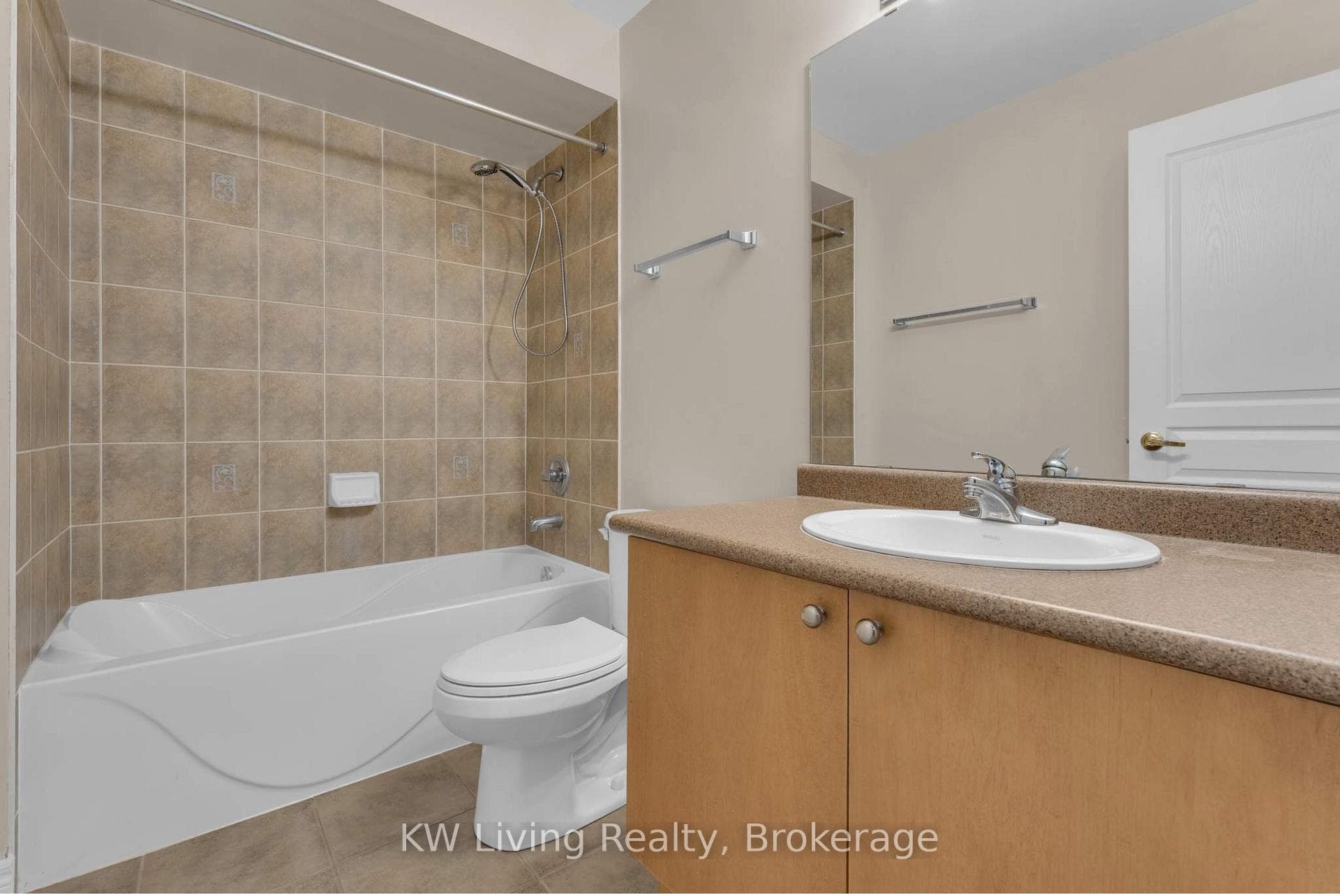 2410 Woodward Avenue Unit 12 - Condo photo 18 of 33 in Burlington, Ontario