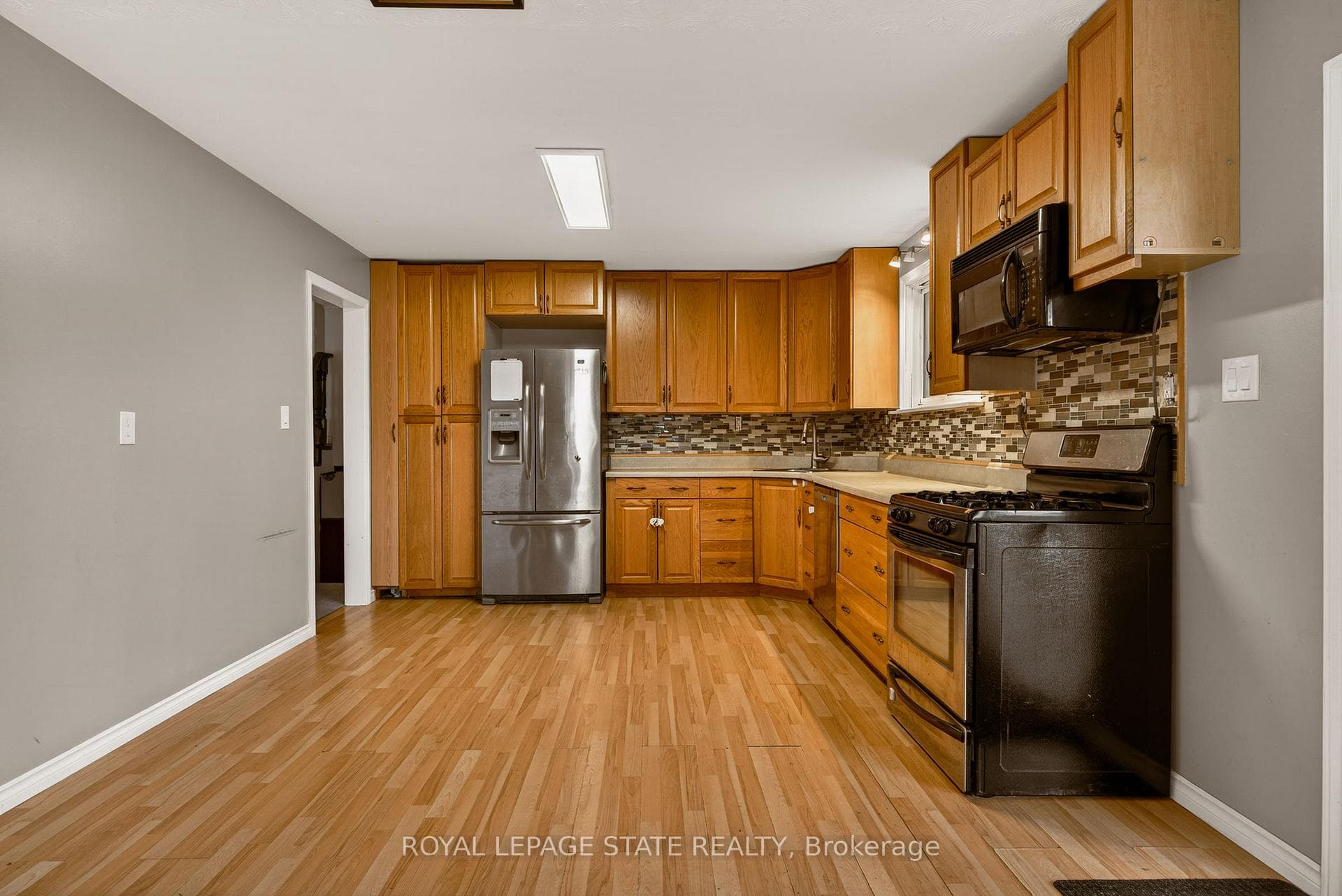 564 Trinity Church Road - Detached photo 7 of 27 in Hamilton, Ontario