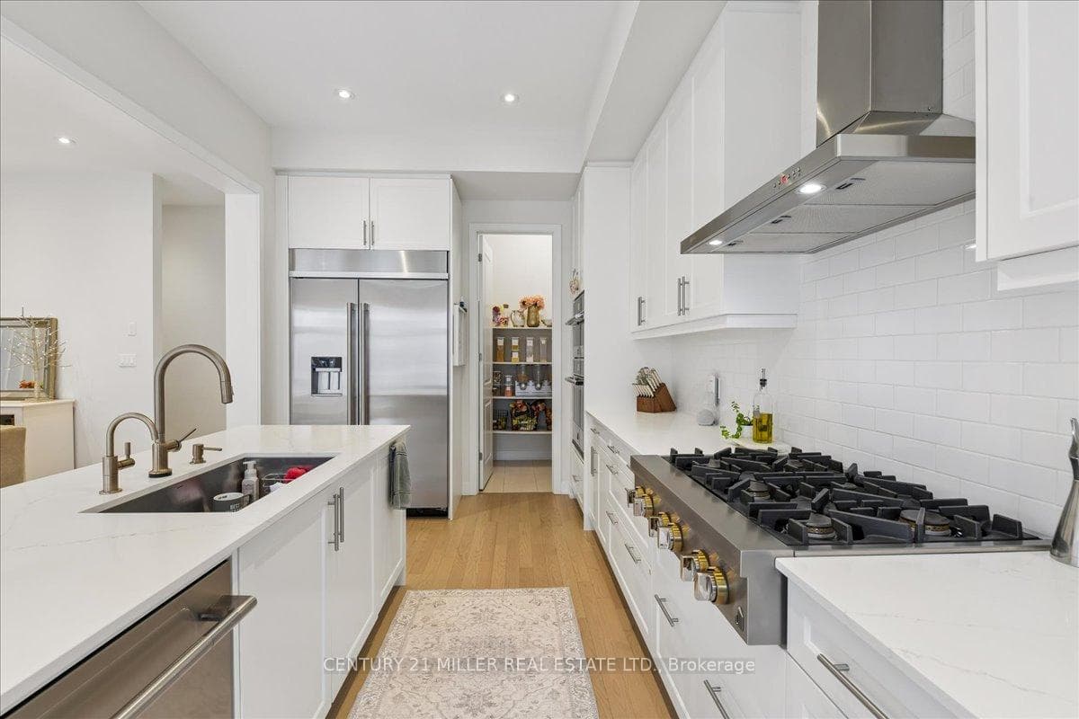 1358 Loon Lane - Detached photo 12 of 40 in Oakville, Ontario