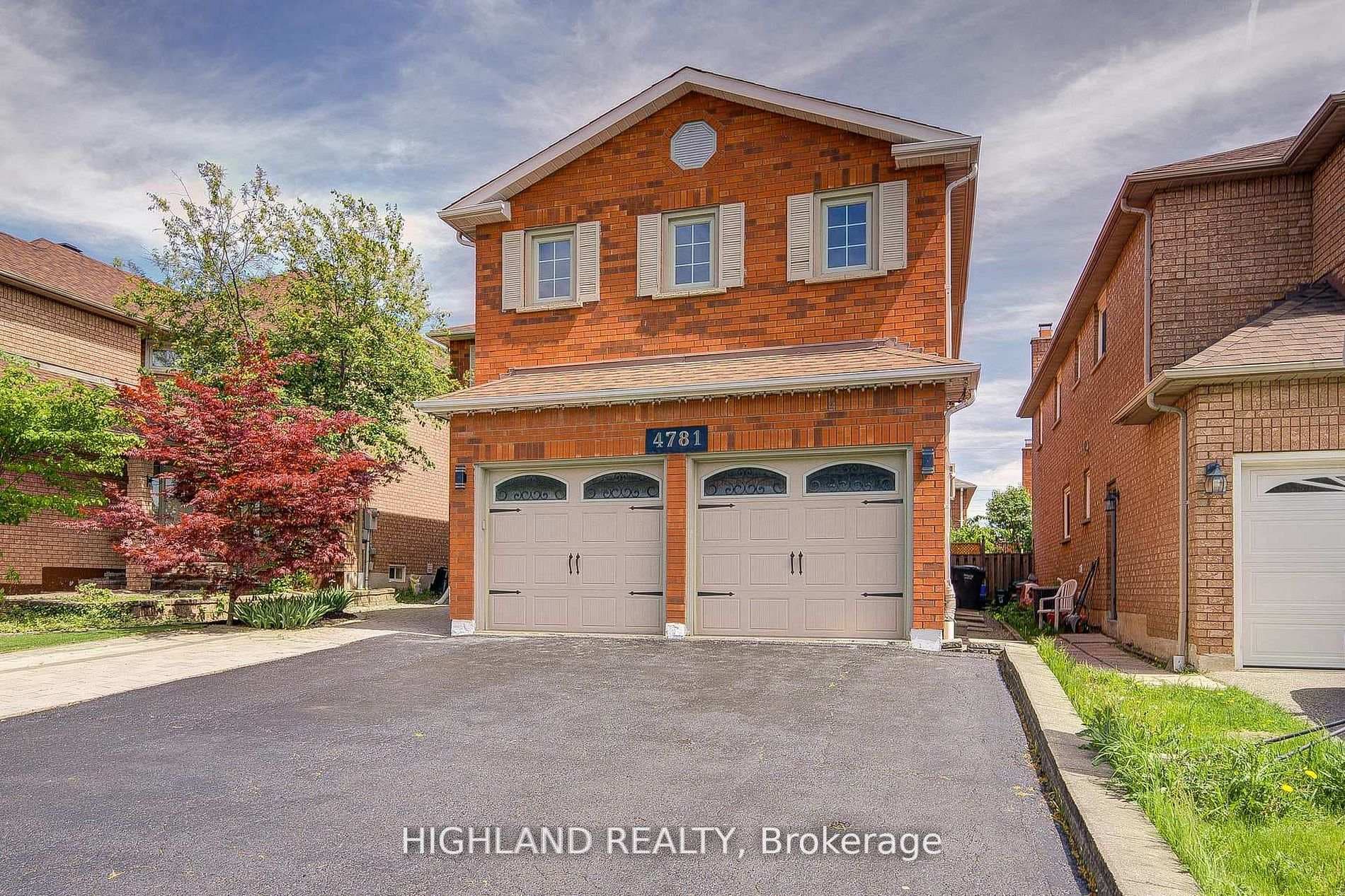 4781 Crystal Rose Drive - Detached photo 1 of 27 in Mississauga, Ontario