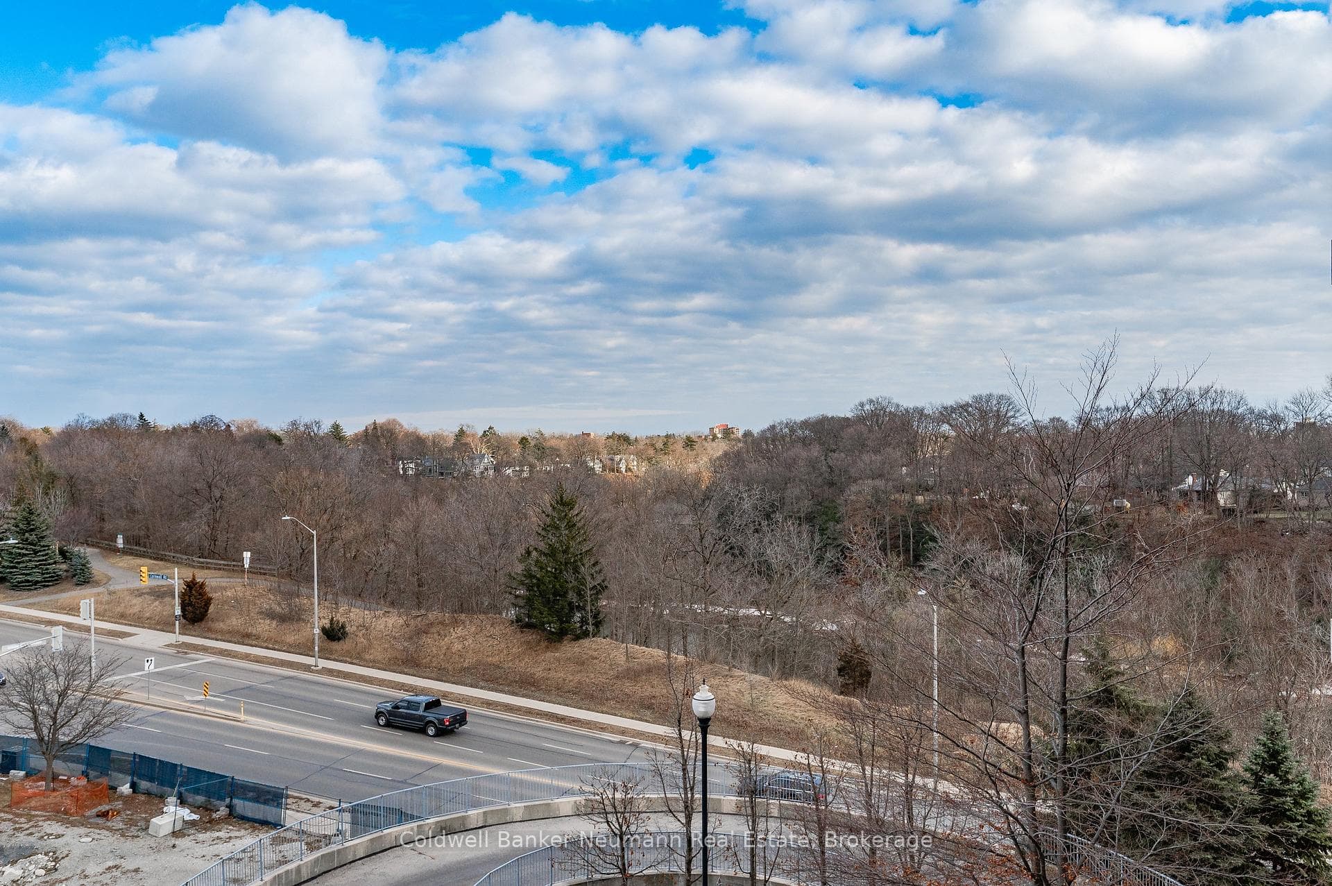 60 Old Mill Road Unit 409 - Condo photo 21 of 28 in Oakville, Ontario