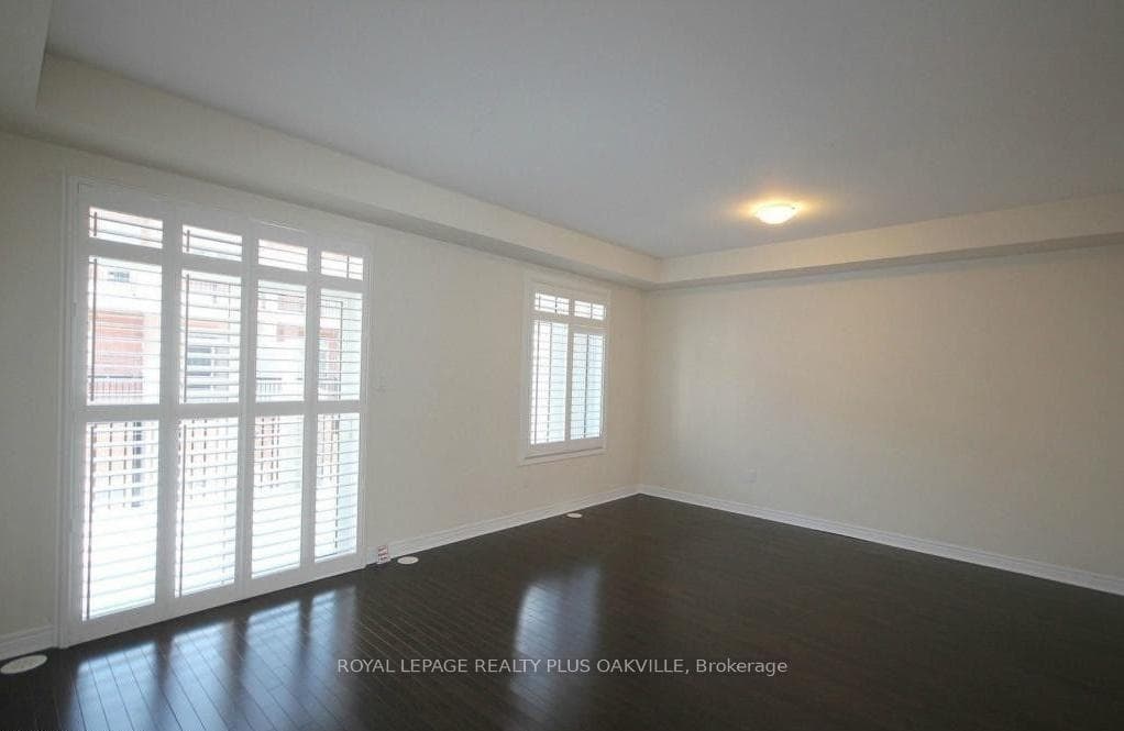 3055 Preserve Drive - Townhouse photo 15 of 30 in Oakville, Ontario