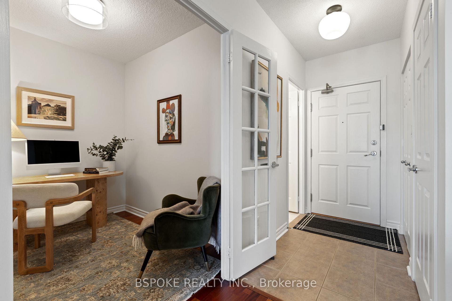 19 Barberry Place Unit 804 - Condo photo 3 of 21 in Hillcrest Village / Bayview Village, Ontario