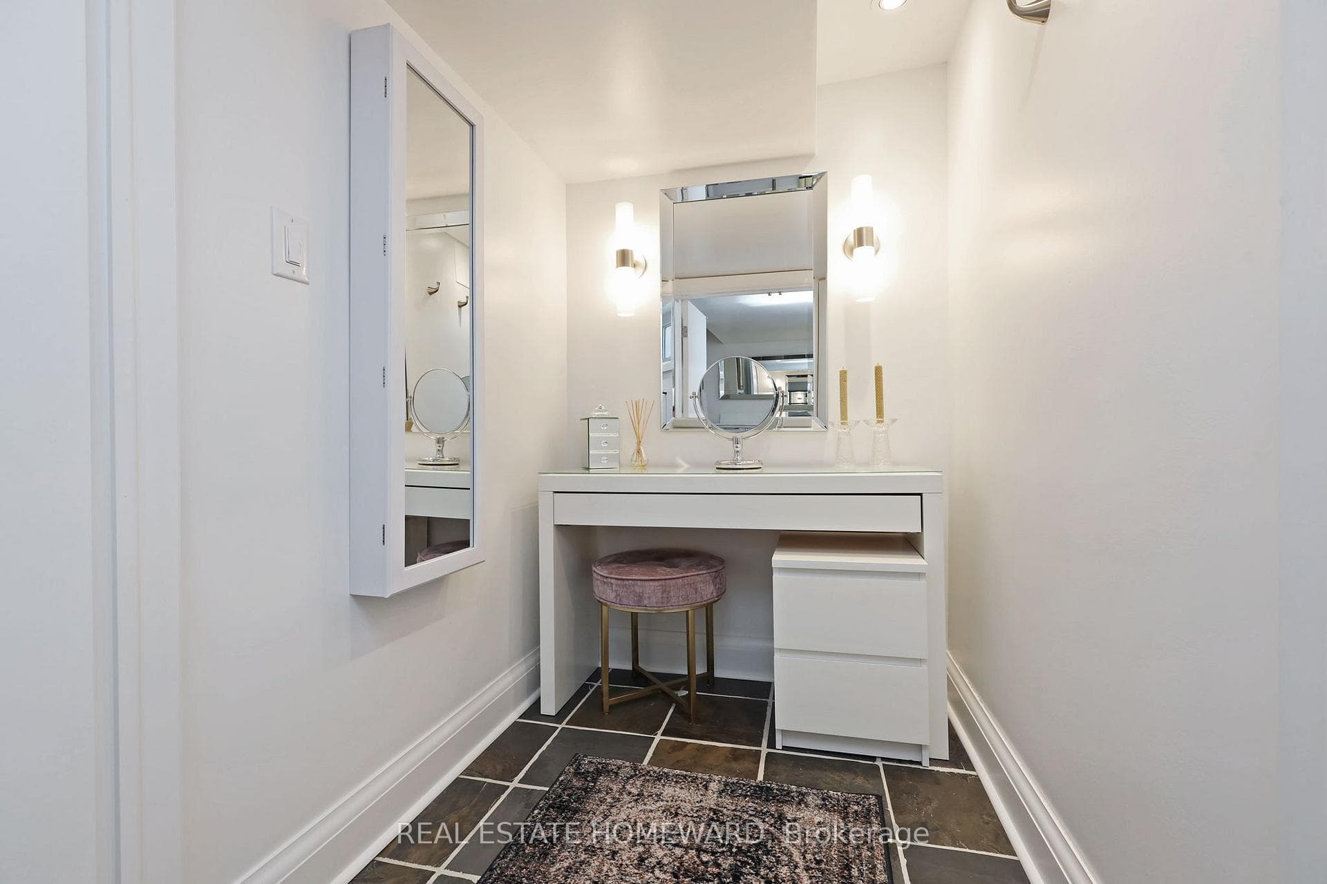49 Greenfield Drive - Detached photo 13 of 15 in Etobicoke (Islington / Rexdale), Ontario