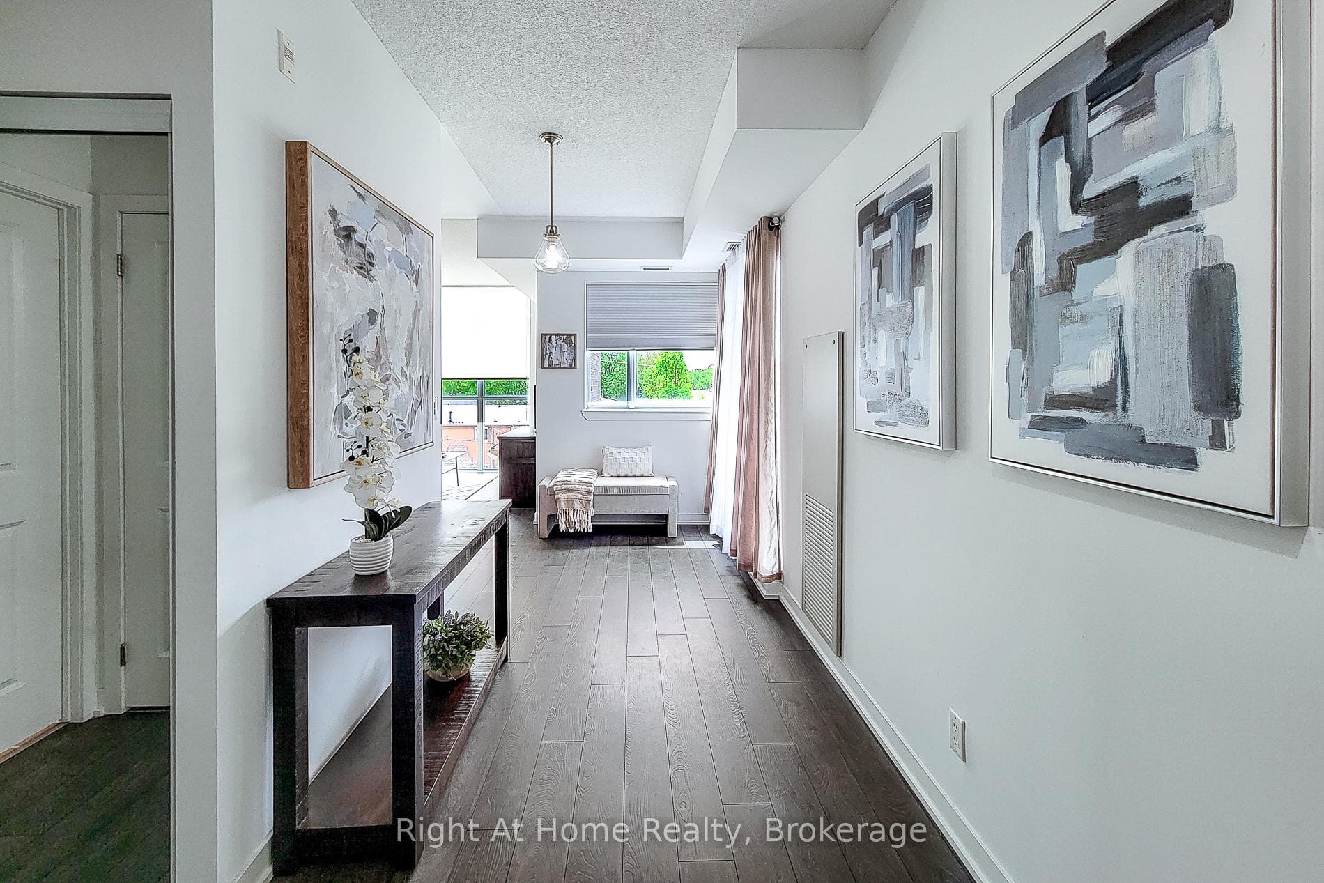 1284 Guelph Line Unit 318 - Condo photo 2 of 38 in Burlington, Ontario