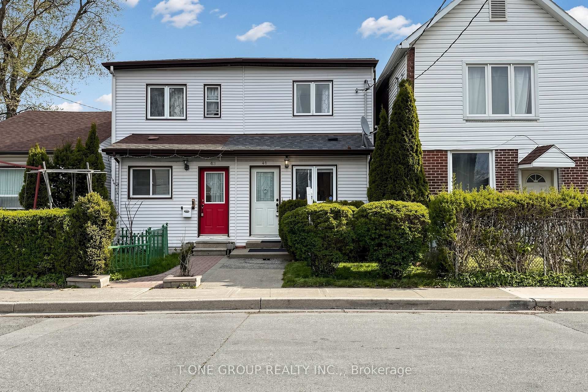 41 Madelaine Avenue - Semi-Detached photo 42 of 44 in Birch Cliff / Cliffside, Ontario