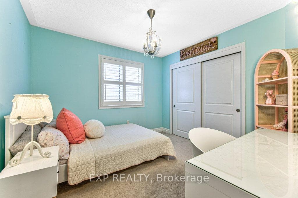 76 Ruhl Drive - Detached photo 30 of 50 in Milton, Ontario
