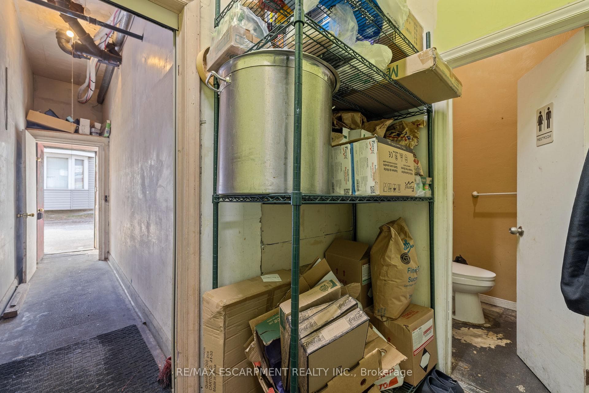 542 Concession Street - Commercial photo 21 of 40 in Hamilton, Ontario