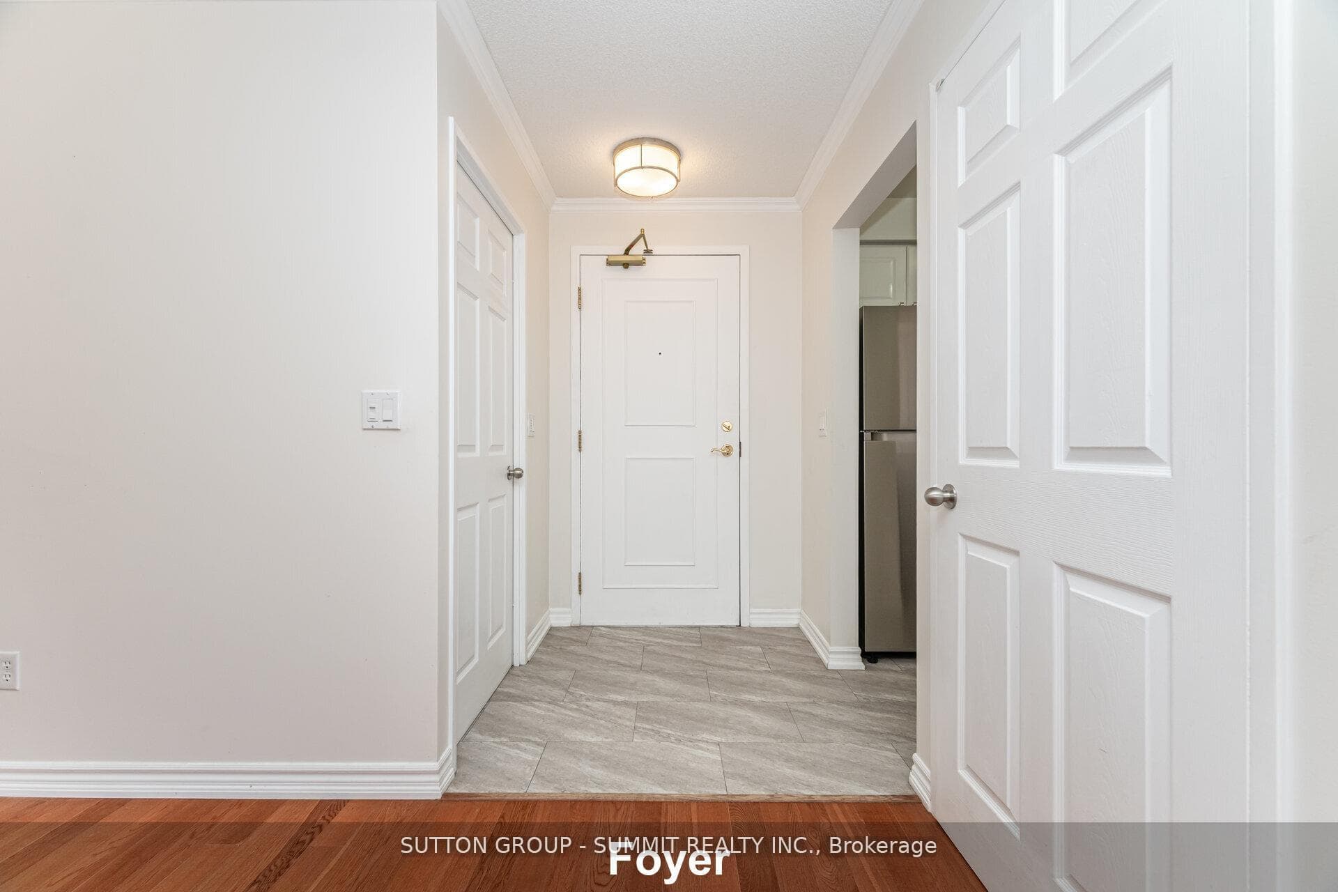 2300 Parkhaven Boulevard Unit 207 - Condo photo 5 of 26 in Oakville, Ontario