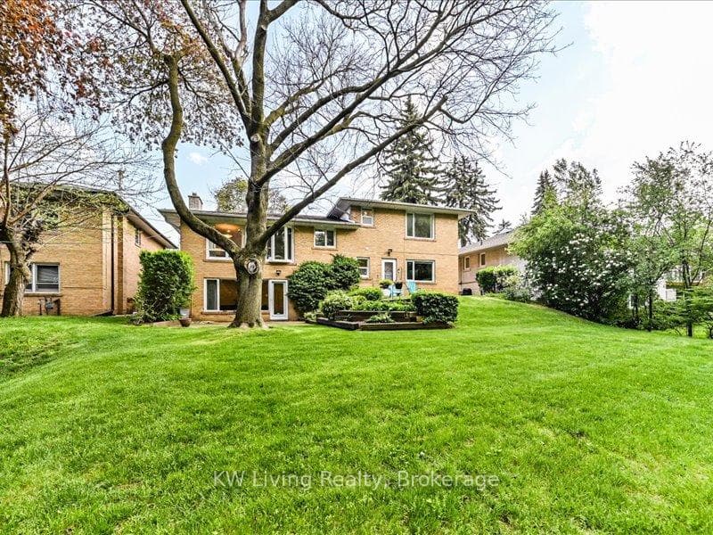 52 Hawksbury Drive - Detached photo 32 of 43 in Hillcrest Village / Bayview Village, Ontario