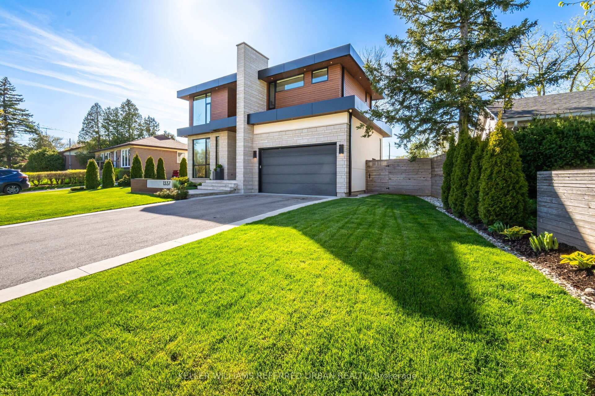 1337 Waverly Avenue - New Construction photo 3 of 48 in Oakville, Ontario