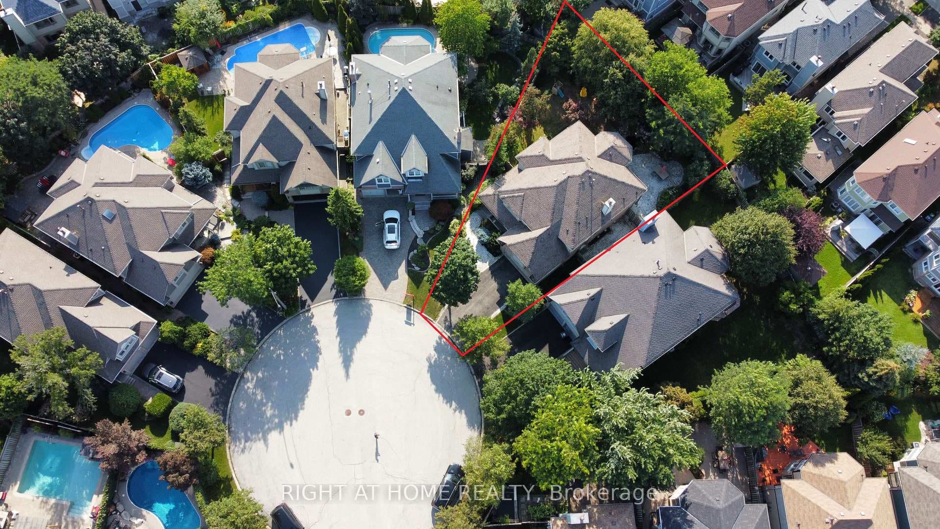 2623 Charlotte Court - home for sale in Mississauga, Ontario