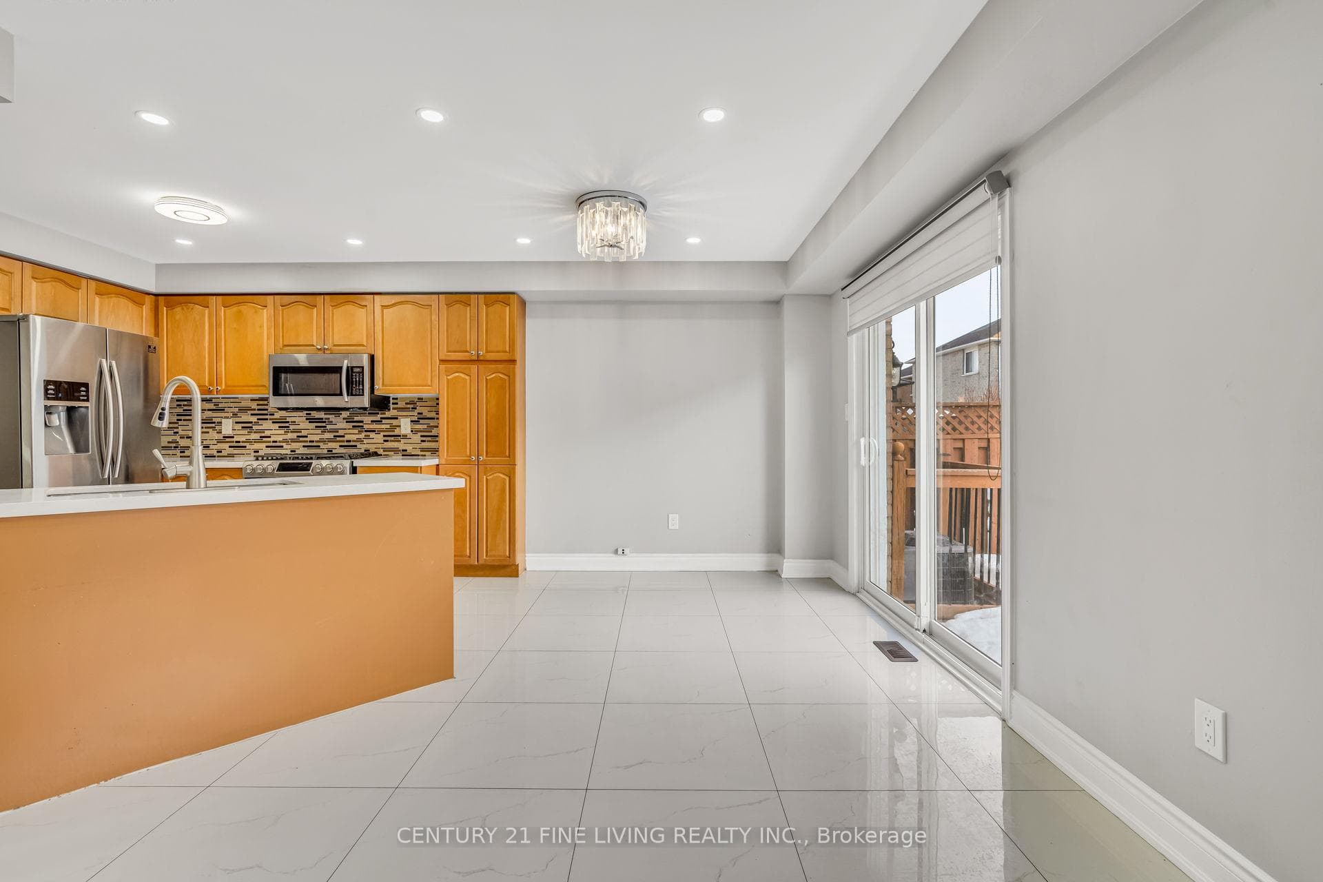 20 Edenvalley Road - Detached photo 11 of 38 in Brampton, Ontario