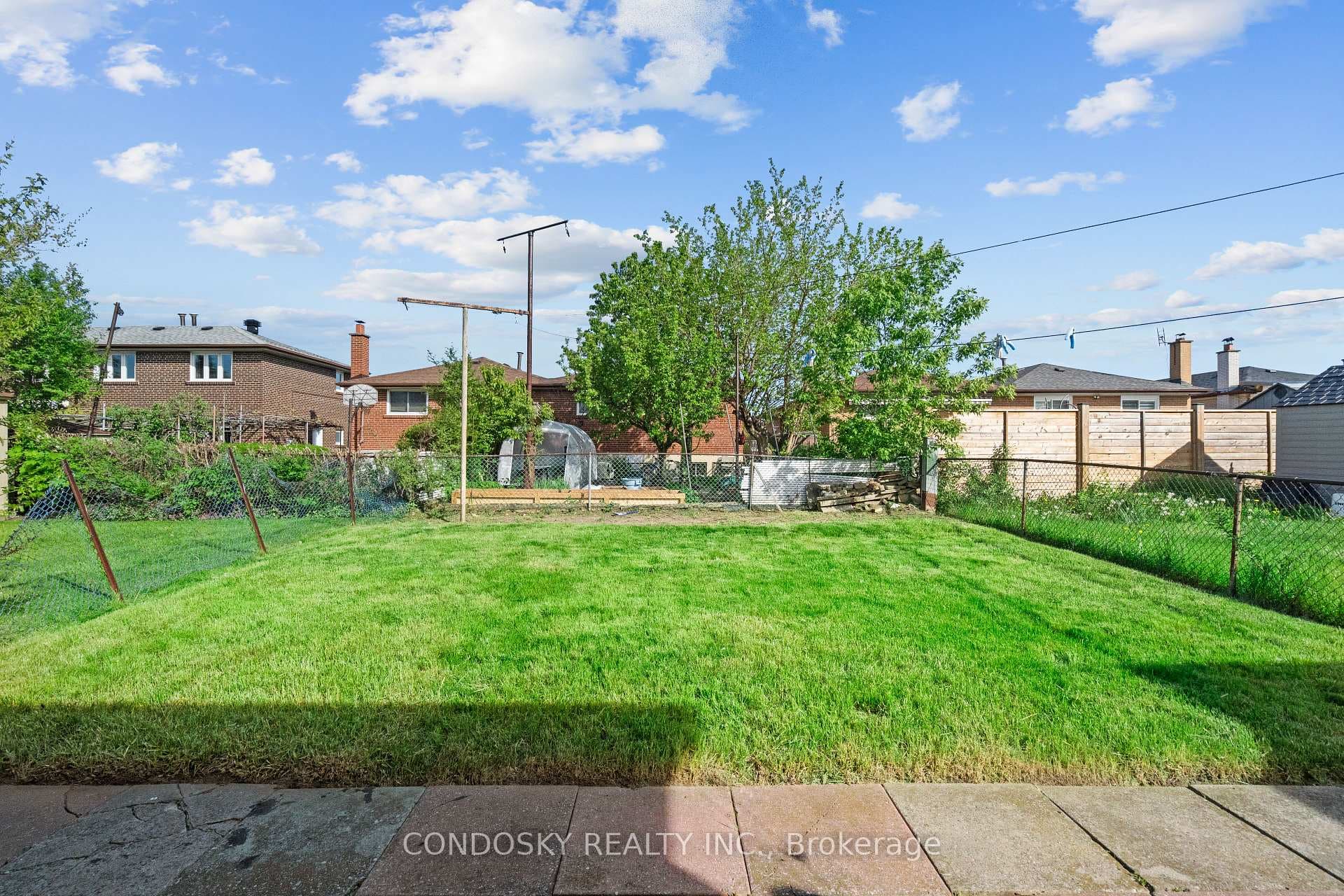 768 Annamore Road - Semi-Detached photo 40 of 44 in Mississauga, Ontario
