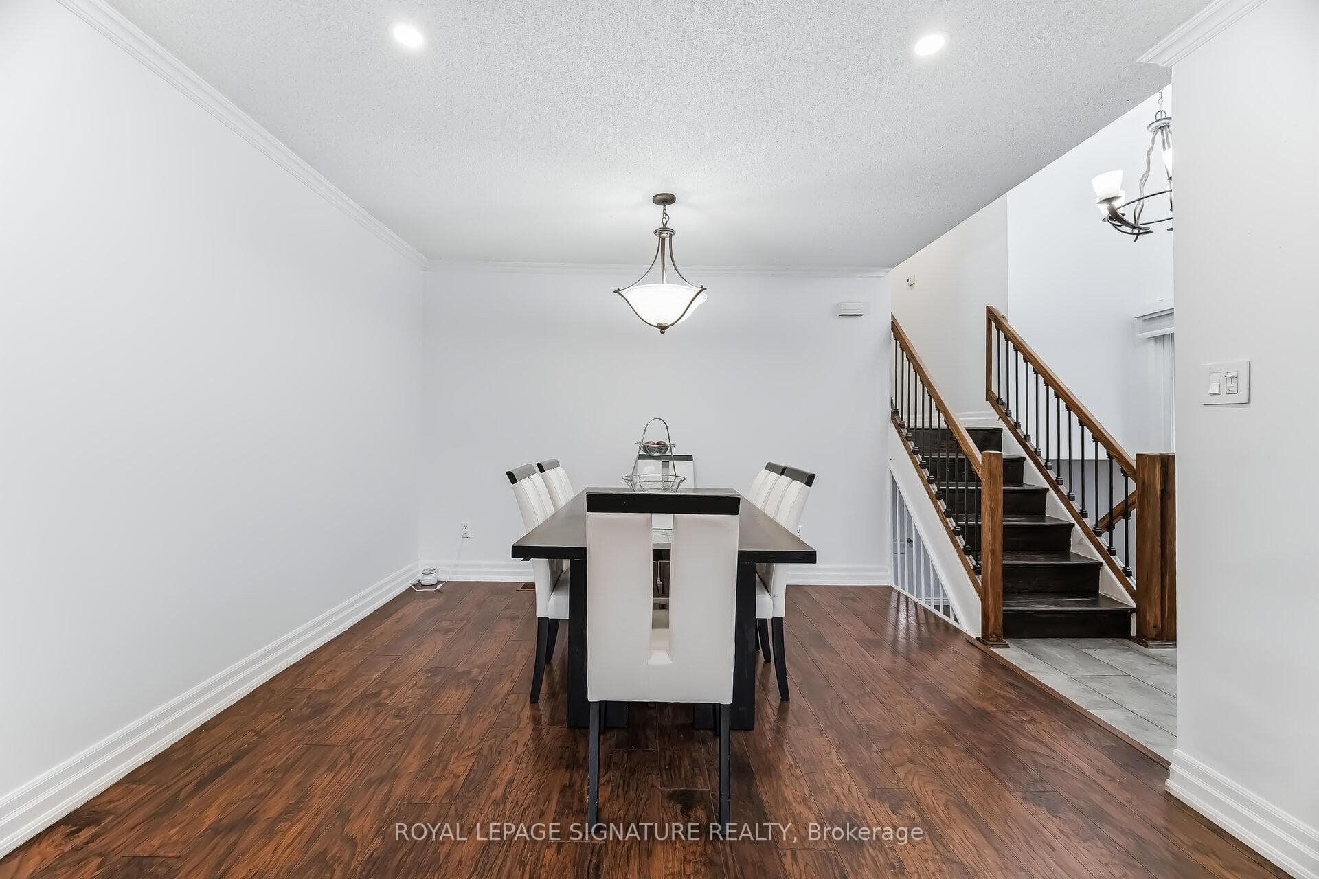 2498 Mainroyal Street - Semi-Detached photo 13 of 50 in Mississauga, Ontario