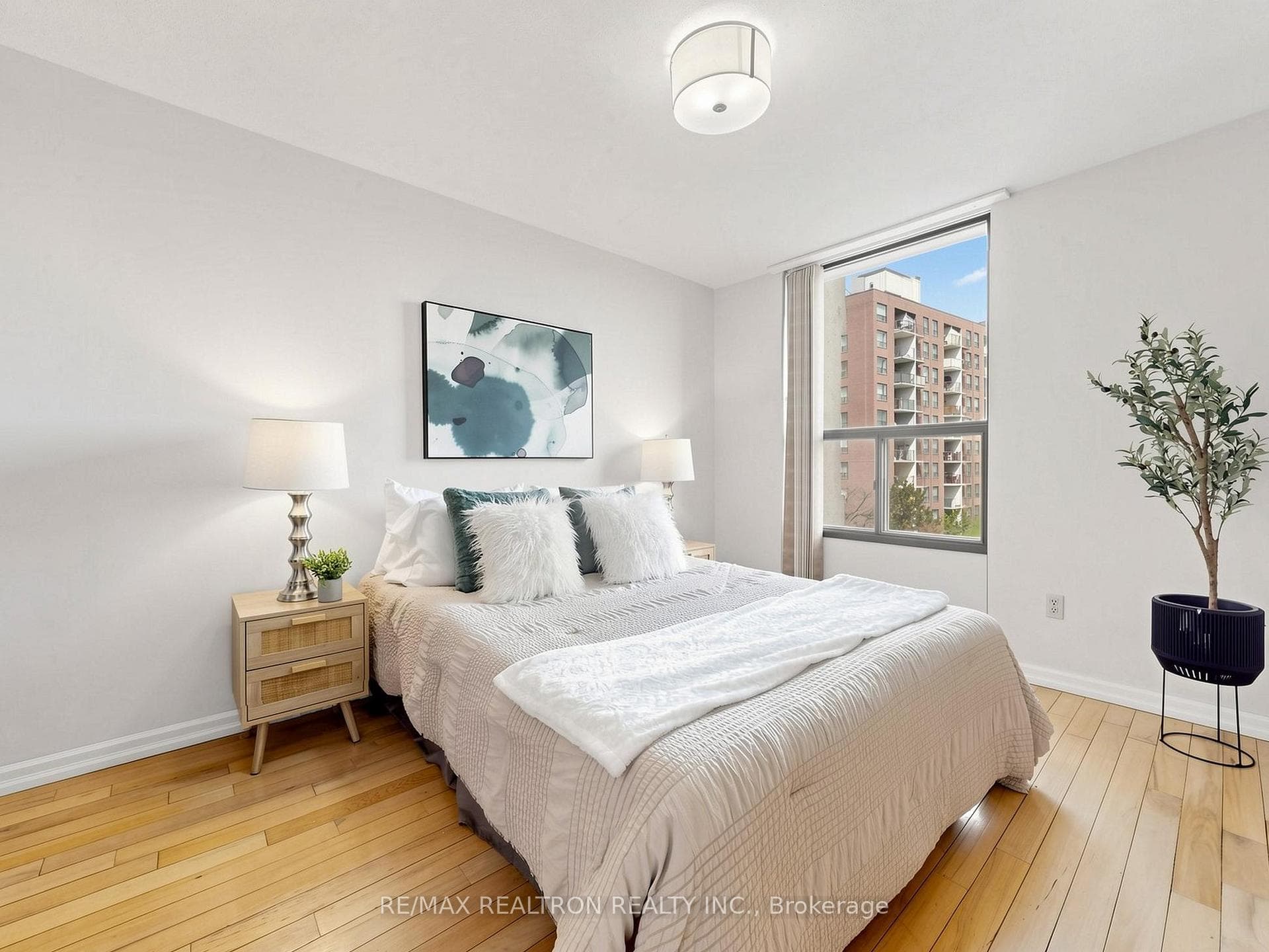 100 Canyon Avenue Unit 608 - Condo photo 26 of 44 in North York (Bathurst Manor / Clanton Park), Ontario