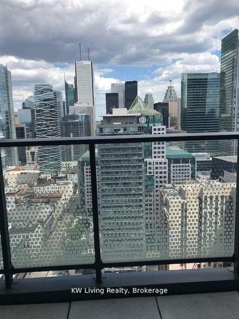 115 Blue Jays Way Unit 4001 - Condo photo 18 of 20 in Downtown Toronto / Waterfront, Ontario
