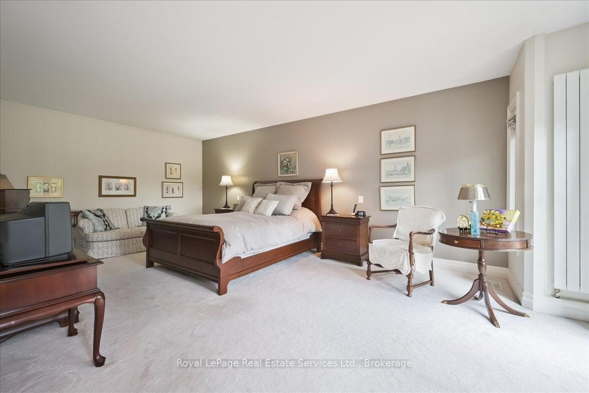 281 Pinehurst Drive - Detached photo 35 of 50 in Oakville, Ontario