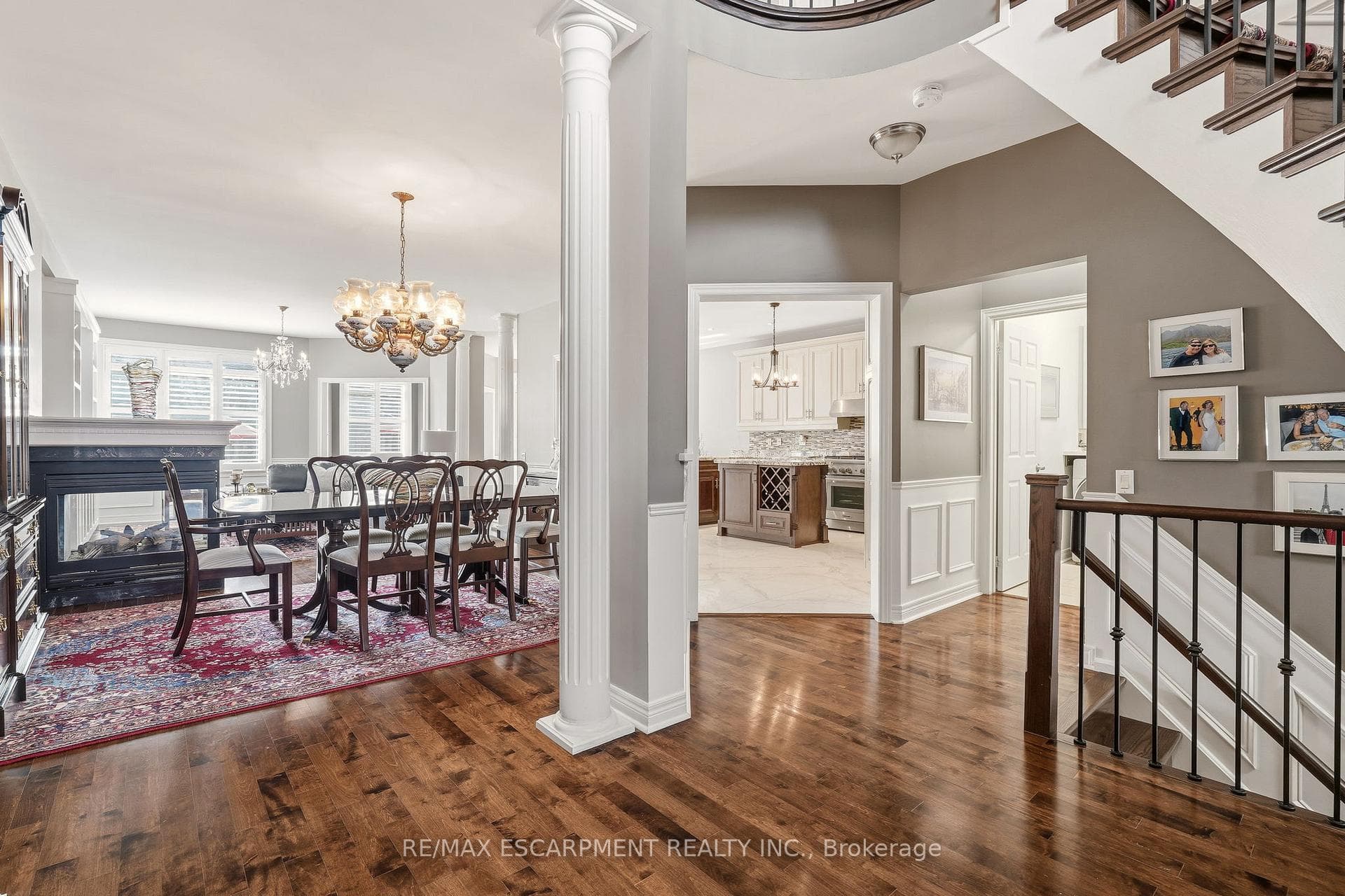 4163 STONEBRIDGE Crescent - Condo photo 6 of 46 in Burlington, Ontario