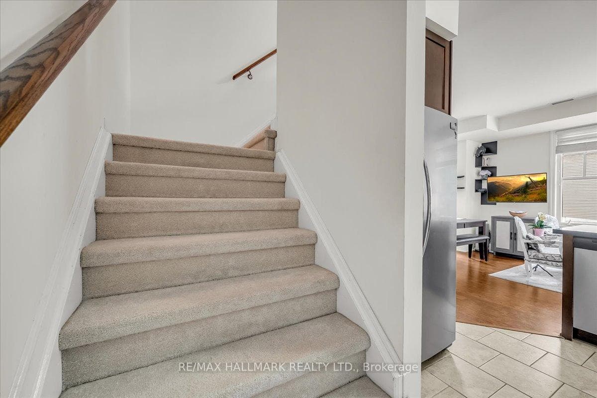 1011 Deta Road Unit 701 - Condo photo 22 of 42 in Mississauga, Ontario