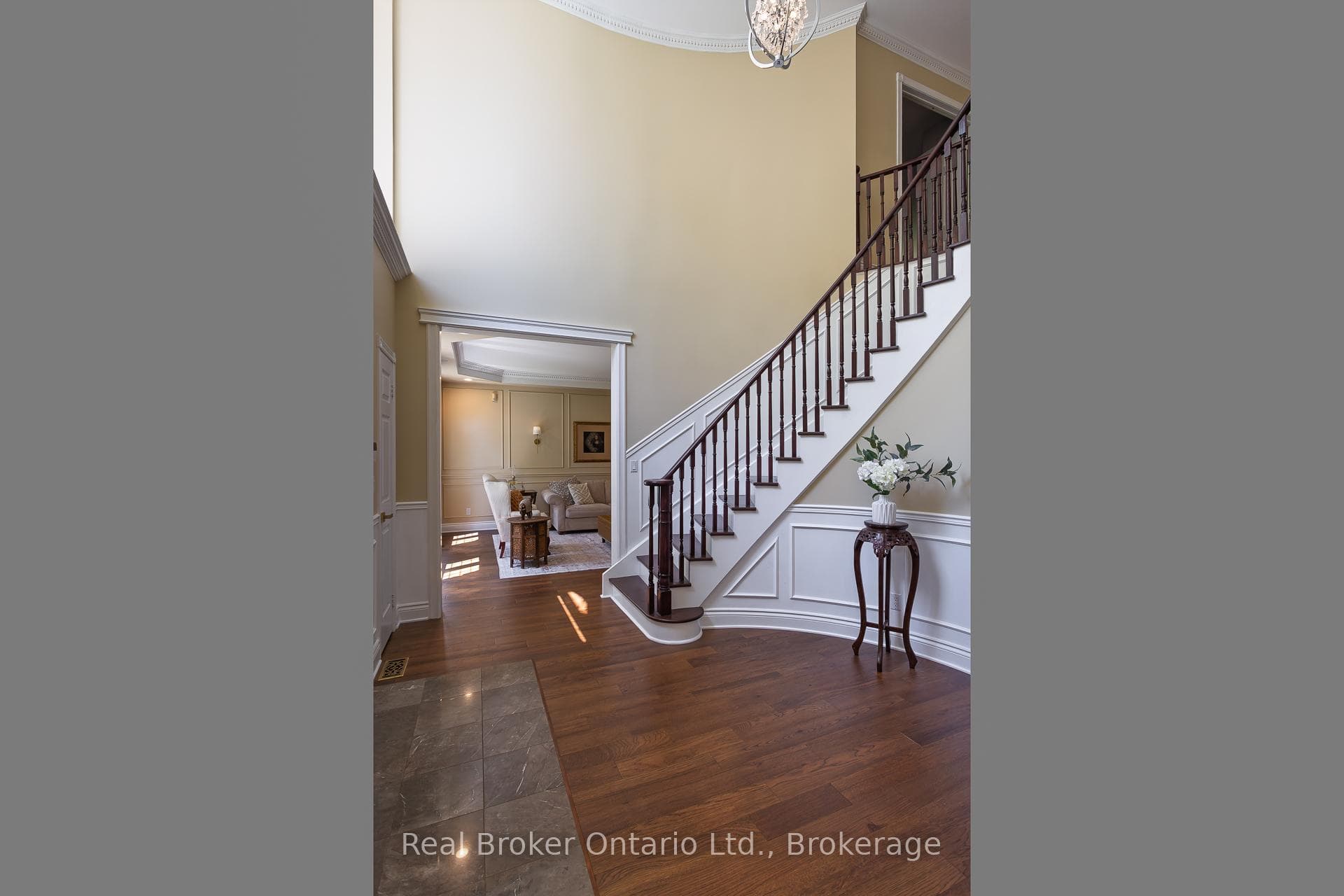 9 Paige Court - Detached photo 6 of 44 in Hamilton Township, Ontario