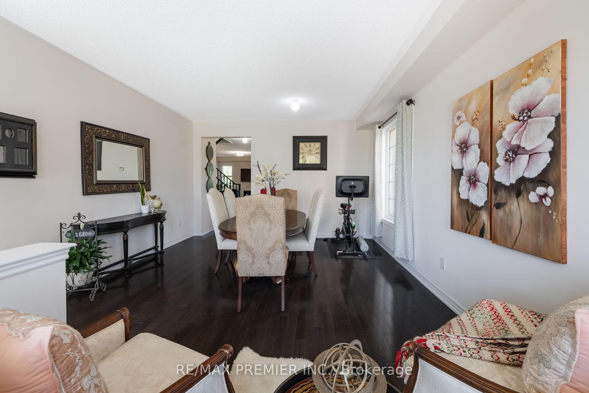 85 Kimborough Hollow - Semi-Detached photo 9 of 50 in Brampton, Ontario