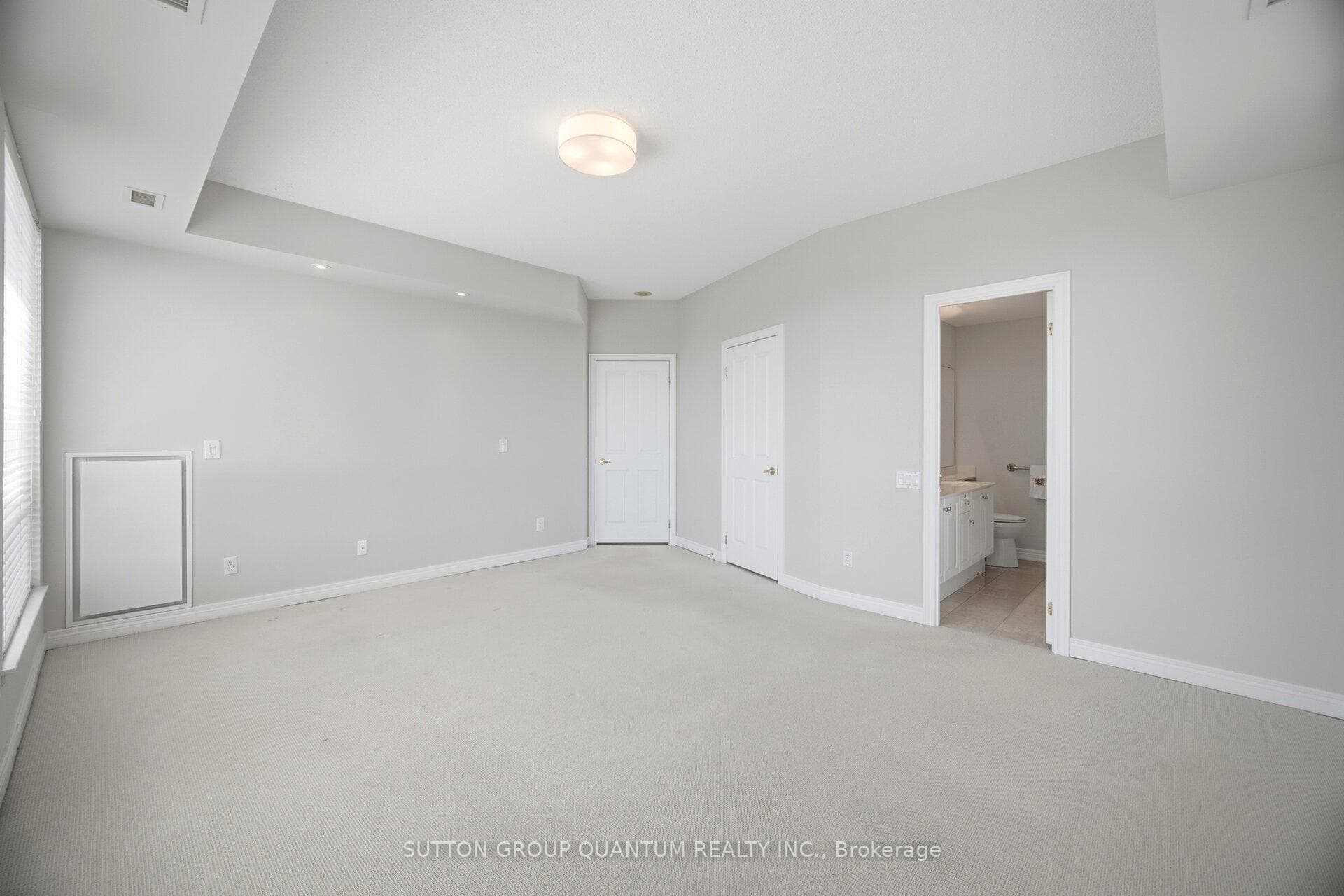 50 Old Mill Road Unit 503 - Condo photo 25 of 50 in Oakville, Ontario