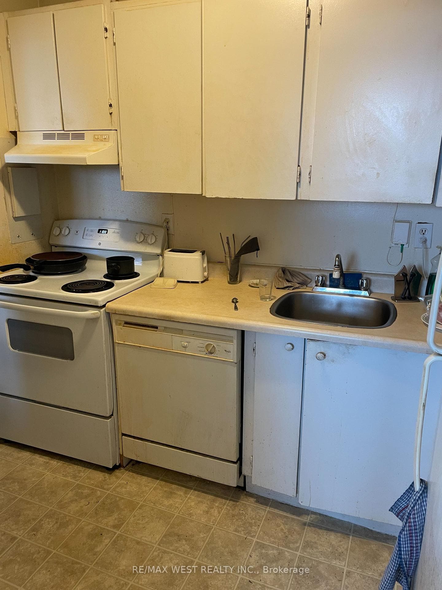 15 Nicklaus Drive Unit 809 - Condo photo 3 of 16 in Hamilton, Ontario