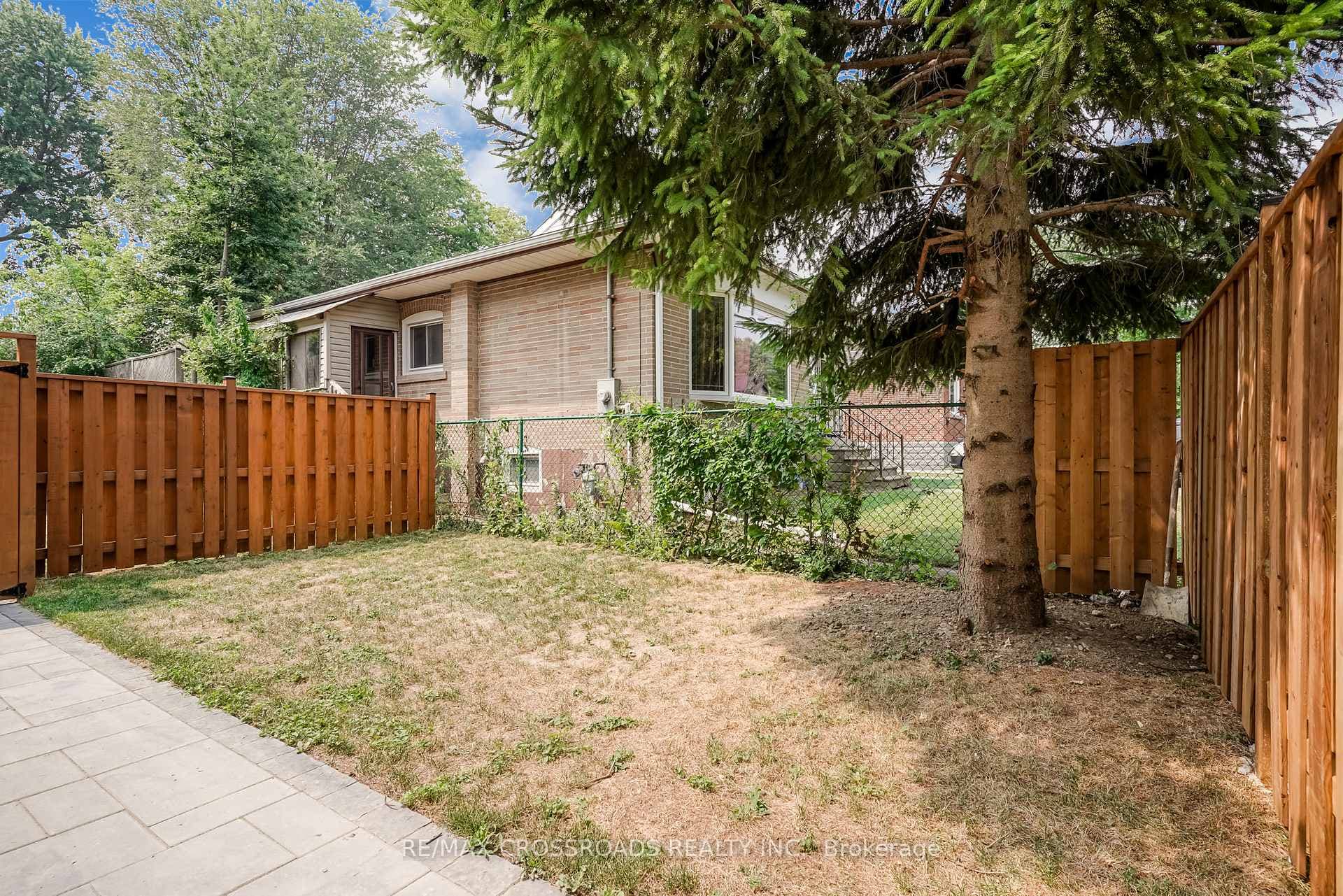 108 Park Street - Detached photo 44 of 44 in Birch Cliff / Cliffside, Ontario